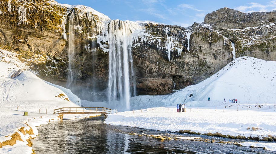 Island Winterferien Wasserfall gefroren Seljalandsfoss Wasserfall im Winter