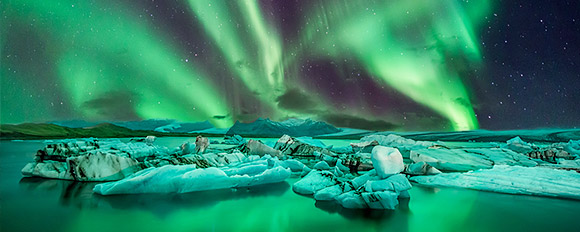 Erleben Sie mit uns das Phänomen der Aurora Borealis im winterlichen Island
